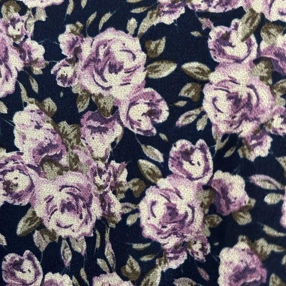 Pretty garden purple floral midi dress - Picture 3 of 3